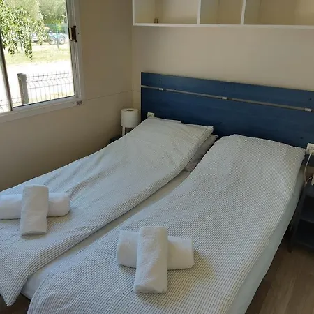 Kamp alanı Mobile Regina Sveti Filip i Jakov