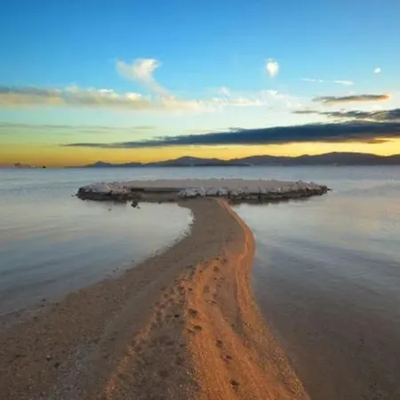 Regina Mobile 3 Bedrooms, 100m To Beach, Family Friendly *