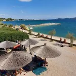 Regina Mobile 3 Bedrooms, 100m To Beach, Family Friendly Camping